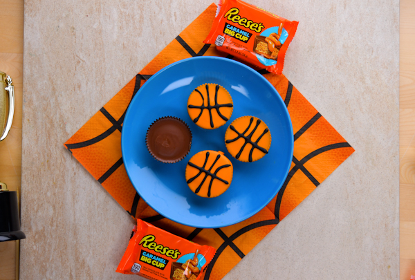 Reese’s Basketballs